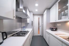 Tyms 3BR 2BA Apt Xujiahui Center