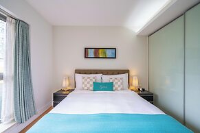 Tyms 3BR 2BA Apt Xujiahui Center
