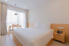 Bcons City Hotel