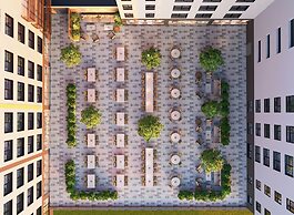 Bcons City Hotel
