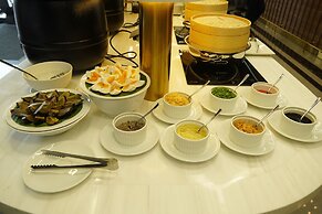 Bcons City Hotel