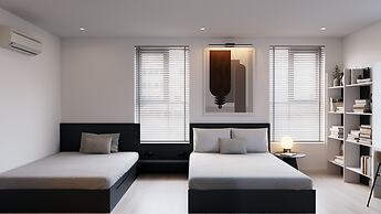 Bcons City Hotel