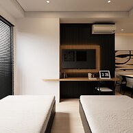 Bcons City Hotel