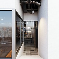 Bcons City Hotel