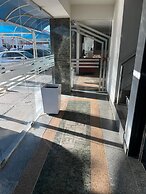Kris Hotel