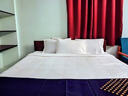 Naadi Grand Inn