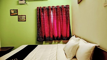 Naadi Grand Inn