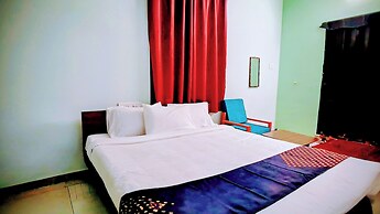 Naadi Grand Inn