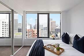 A 3BR Apt Next to Southern Cross, Free Parking