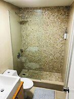 Isla Verde Beachfront Retreat With Parking