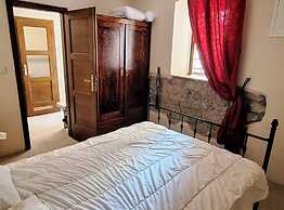 La Casa Nostra Apartments