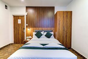 Emerald Suites By Classio