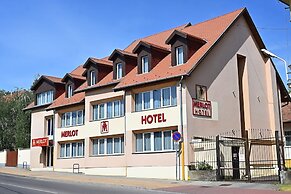 Merlot Hotel