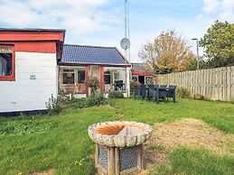6 Person Holiday Home in Gedser