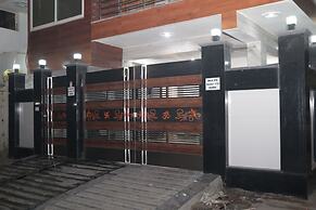 Let'stay Sector 112 Noida