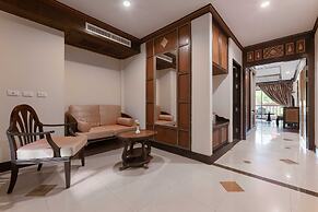 Le Ayodhaya Palace Krabi Beach Resort