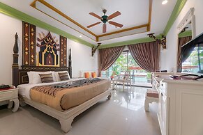 Le Ayodhaya Palace Krabi Beach Resort