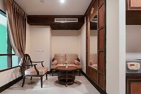Le Ayodhaya Palace Krabi Beach Resort