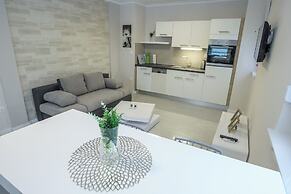 Tomana B Apartments