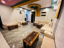 Awadh Hotel