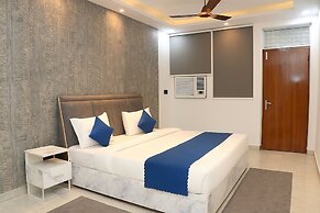 Let'stay- Sector-70 Noida