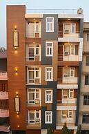 Let'stay- Sector-70 Noida