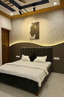 Let'stay- Noida