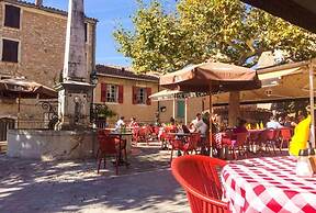 Le Vieux Château
