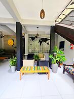 Foresthouse Beach Hostel