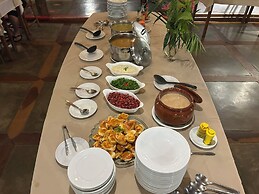 Pousada Fazenda Monjolos