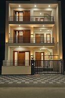 Let'stay- IT City Mohali