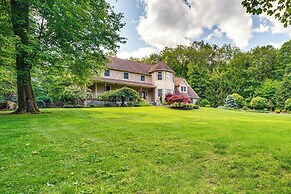 Serene Hudson Valley Escape w/ Pool & Grill