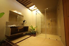 Ayati Resort & Spa