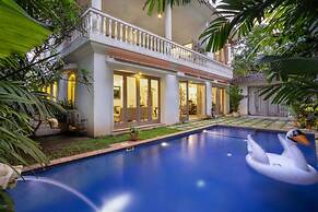4bhk Villa in Siolim Pool Lush Forest View