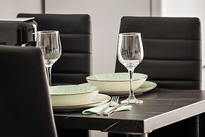 ARI - AFI Mall Luxurious Apartments