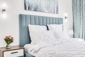 ARI - AFI Mall Luxurious Apartments