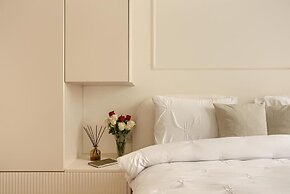 ARI - AFI Mall Luxurious Apartments