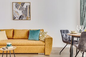 ARI - AFI Mall Luxurious Apartments