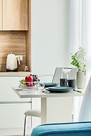 ARI - AFI Mall Luxurious Apartments