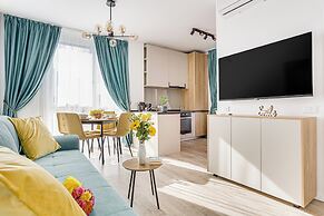 ARI - AFI Mall Luxurious Apartments