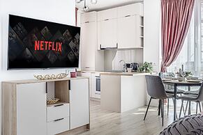 ARI - AFI Mall Luxurious Apartments