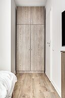 ARI - AFI Mall Luxurious Apartments