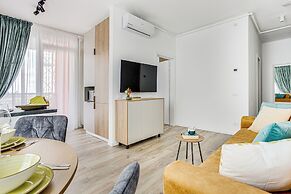 ARI - AFI Mall Luxurious Apartments