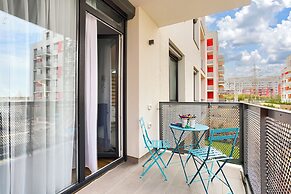 ARI - AFI Mall Luxurious Apartments
