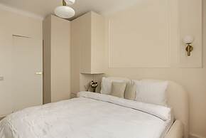 ARI - AFI Mall Luxurious Apartments
