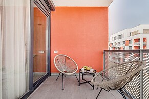 ARI - AFI Mall Luxurious Apartments