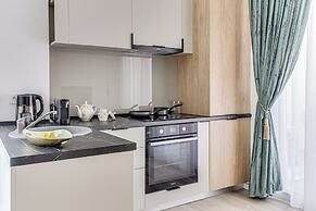 ARI - AFI Mall Luxurious Apartments