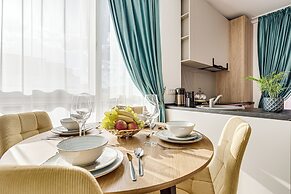 ARI - AFI Mall Luxurious Apartments