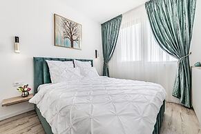 ARI - AFI Mall Luxurious Apartments