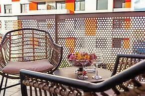 ARI - AFI Mall Luxurious Apartments